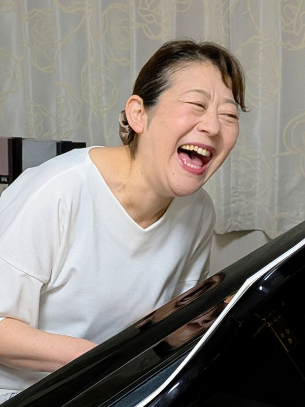 百音ピアノ教室・リトミック教室(甲州市)講師 五味和香子